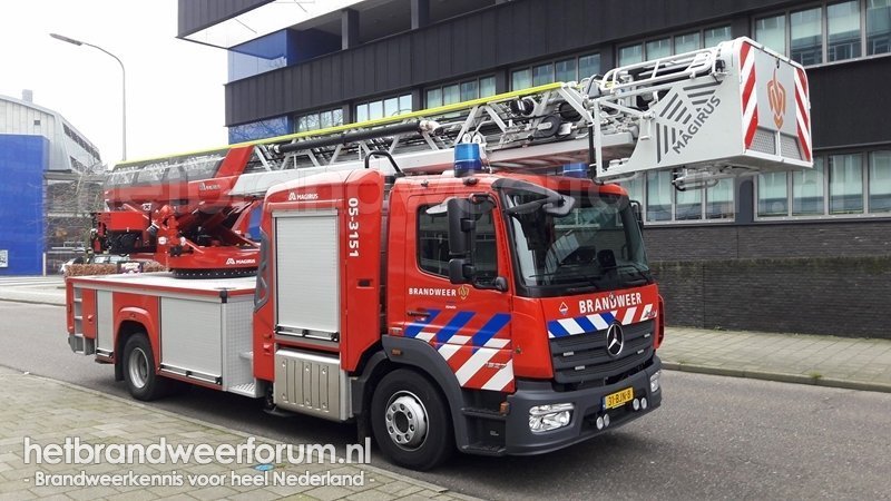 05-3151 Autoladder