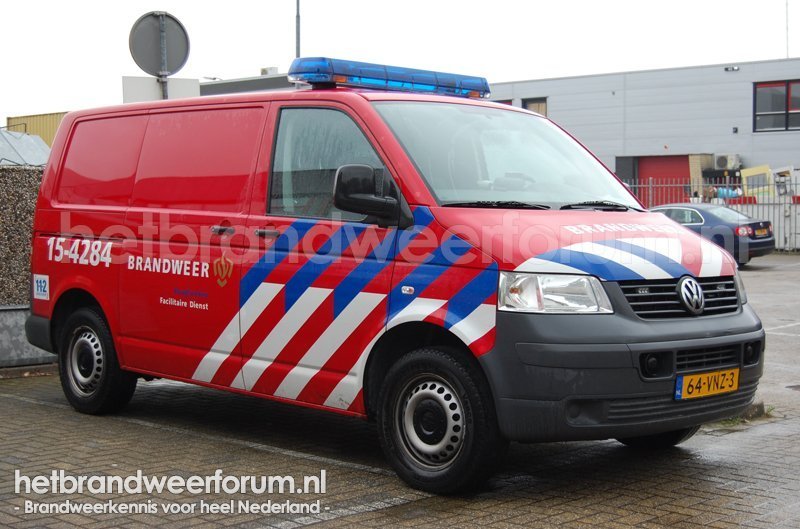 15-4284 Personen/materialen voertuig