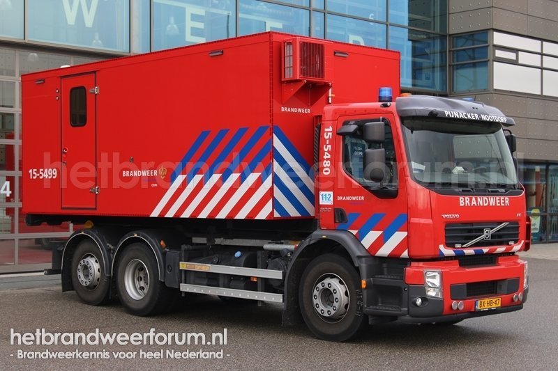 15-5480 Haakarmvoertuig