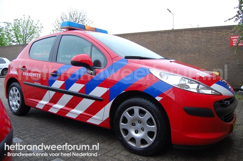 15-6099 Dienstauto