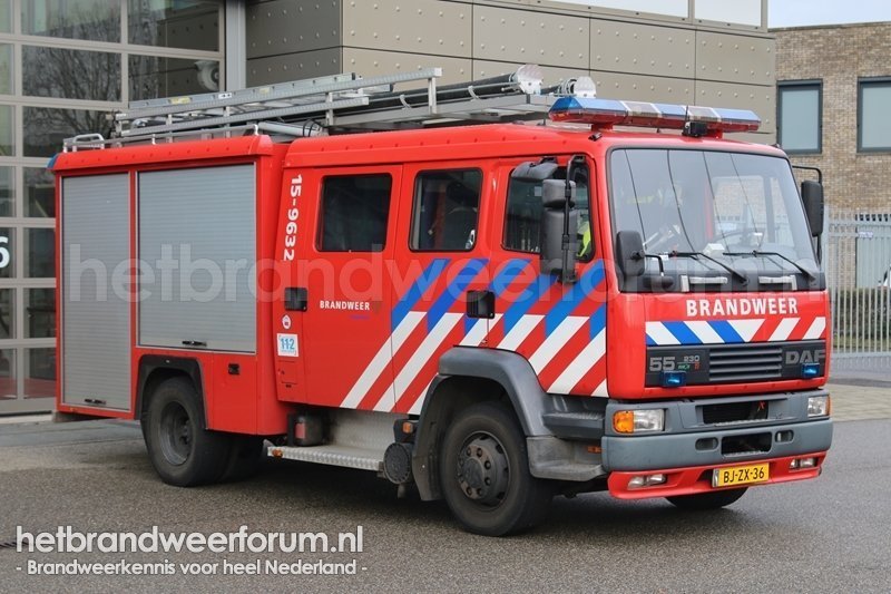 15-9632 Tankautospuit