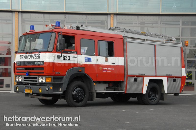 833 Tankautospuit