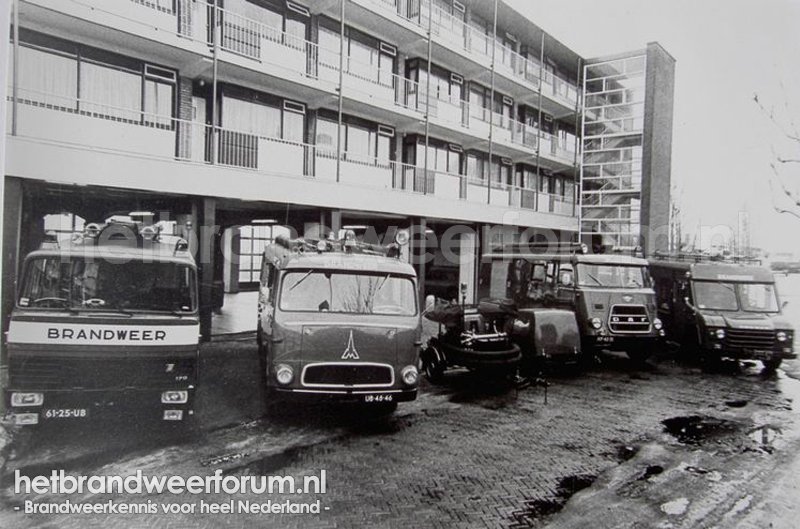 Plaspoelstraat 48, te Leidschendam