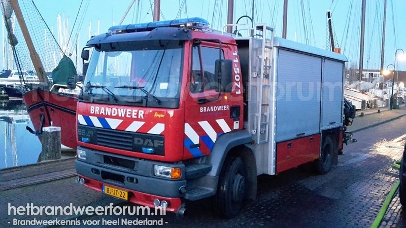 11-5071 Hulpverleningsvoertuig