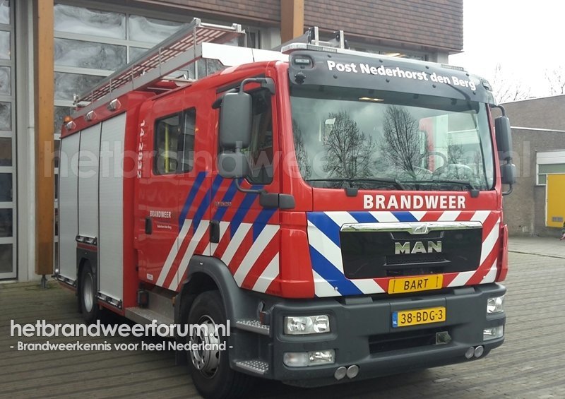 14-2832 Tankautospuit