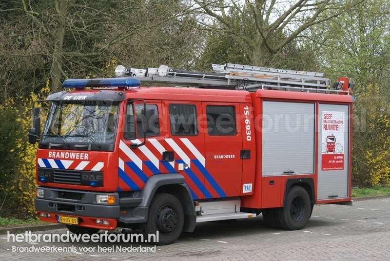 15-6930 Tankautospuit