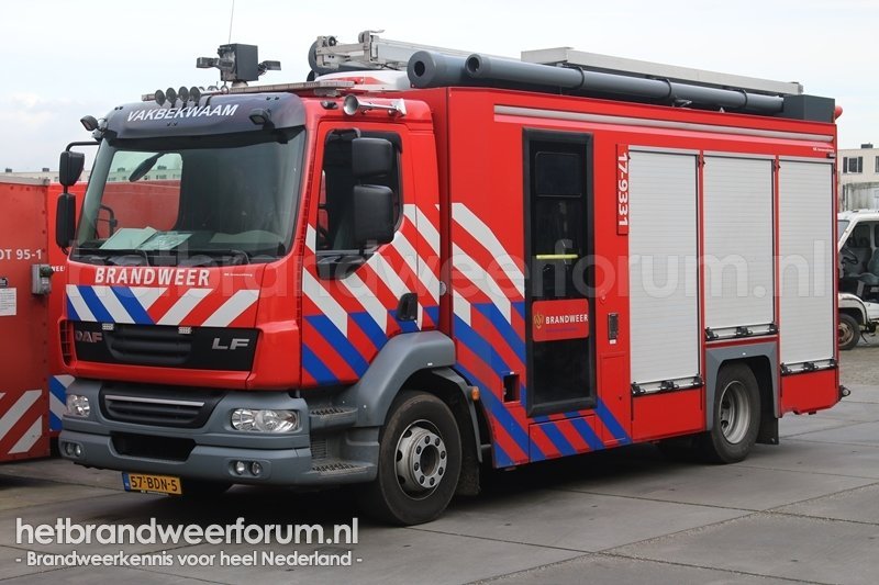 17-9331 Tankautospuit