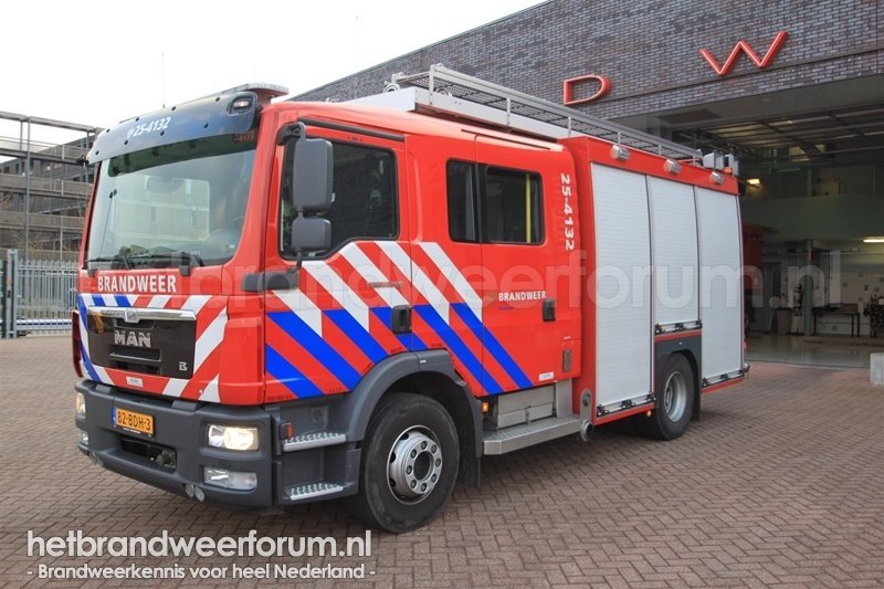 25-4132 Tankautospuit