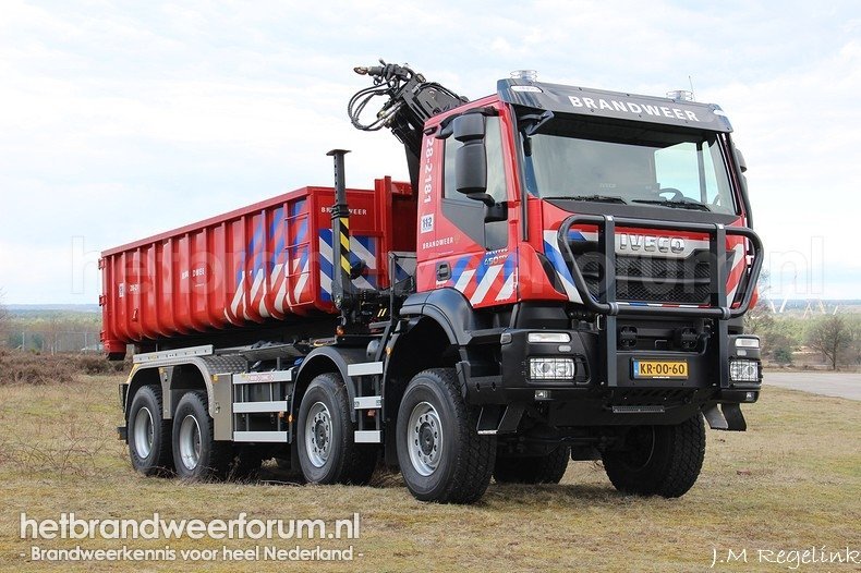 28-2181 Haakarmvoertuig