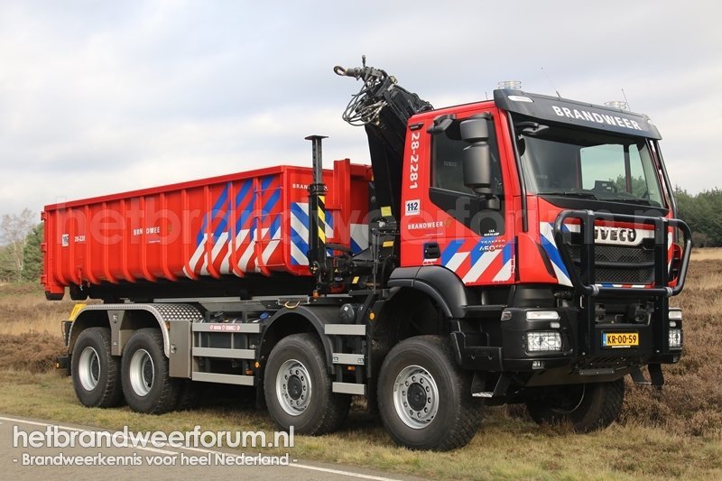 28-2281 Haakarmvoertuig