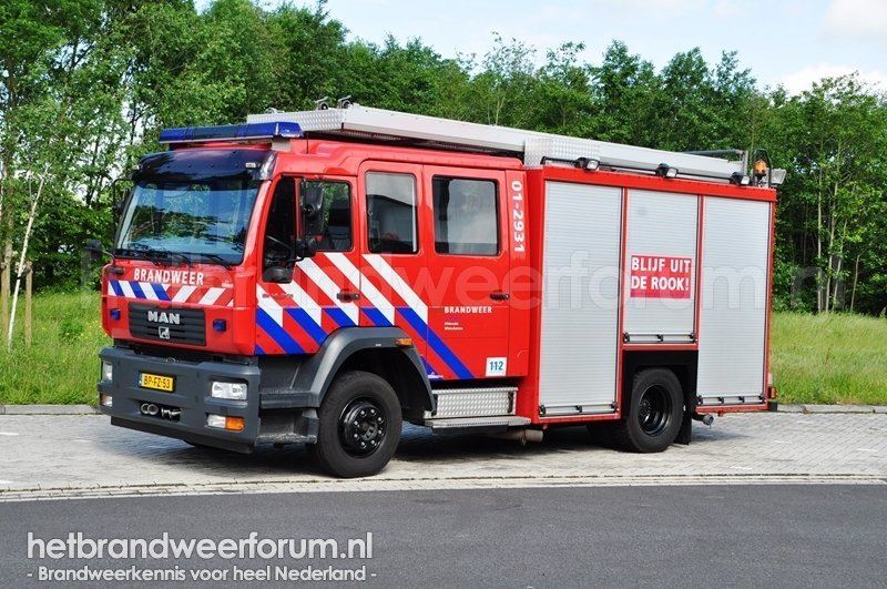 01-2932 Tankautospuit