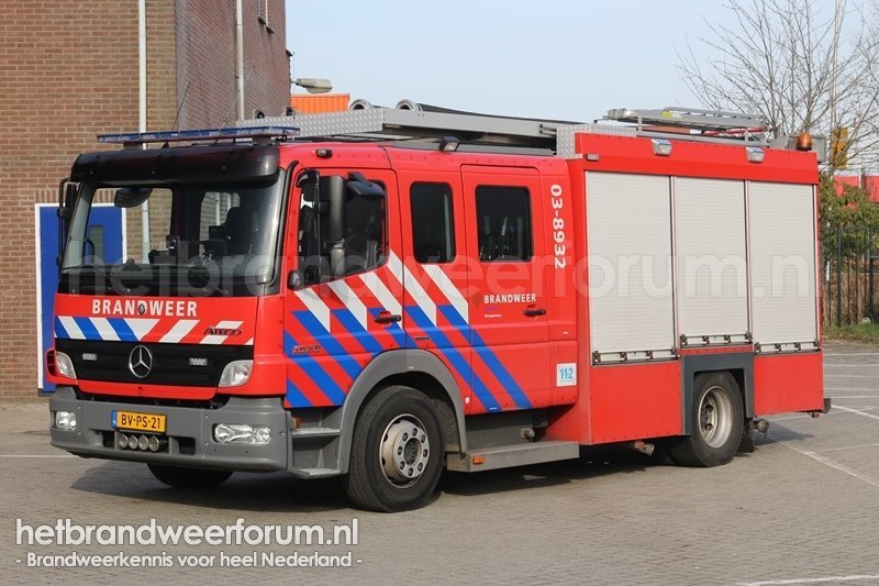 03-8932 Tankautospuit