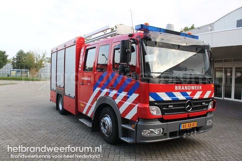 03-9232 Tankautospuit 