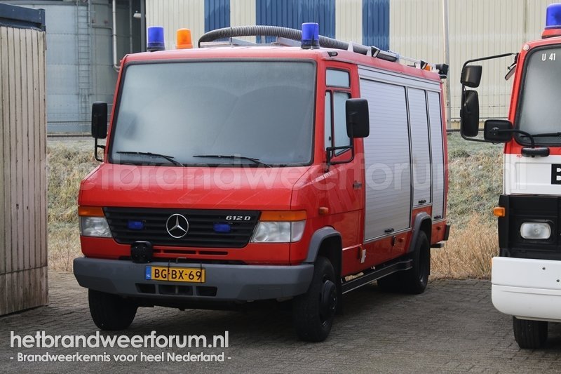 04-2080 Hulpverleningsvoertuig