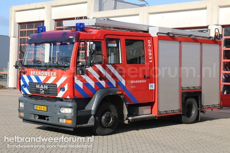 04-2831 Tankautospuit