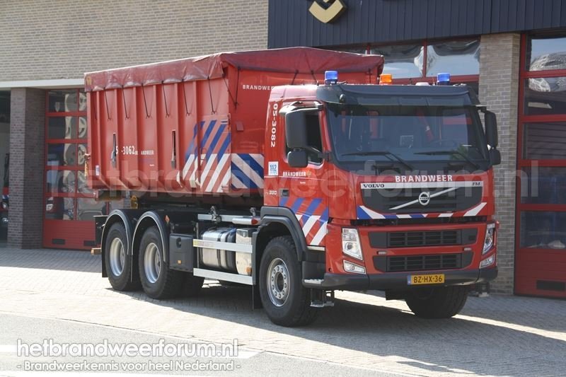 05-3082 Haakarmvoertuig