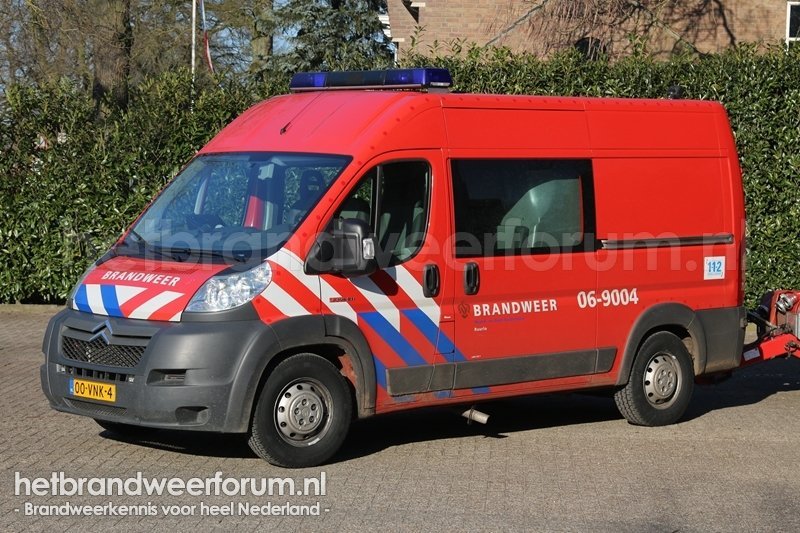 06-9004 Personeels/Materiaalvoertuig