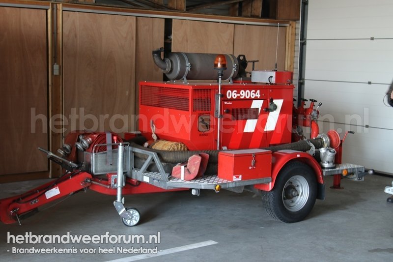 06-9064 Motorspuitaanhanger