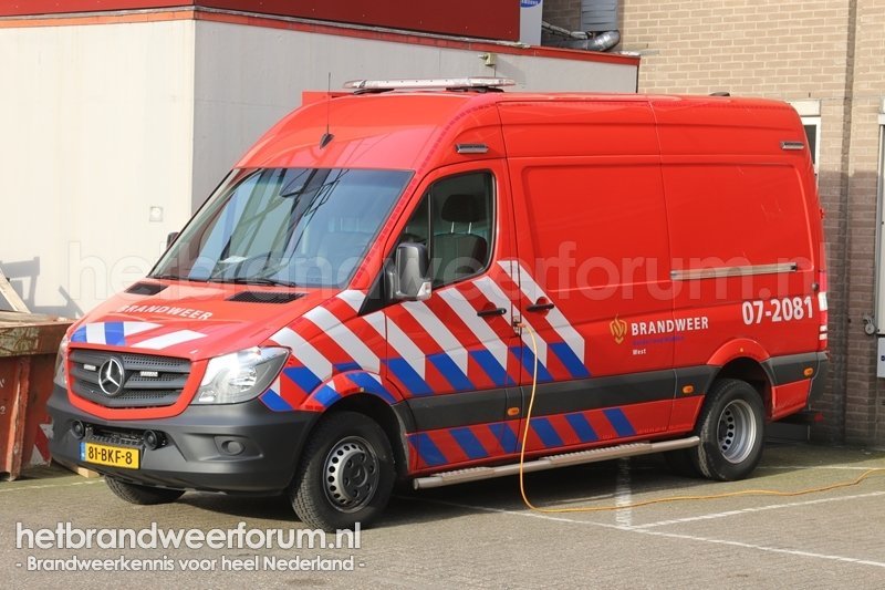 07-2081 Gereedschaps/Materiaalwagen