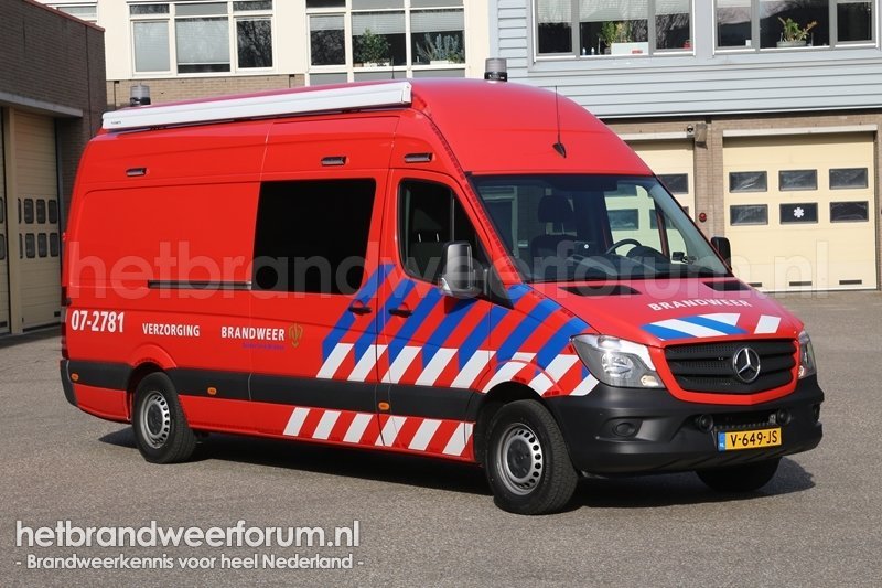 07-2781 Personeels/Materiaalwagen