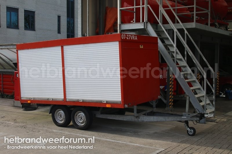07-27VRA Veeredaanhanger