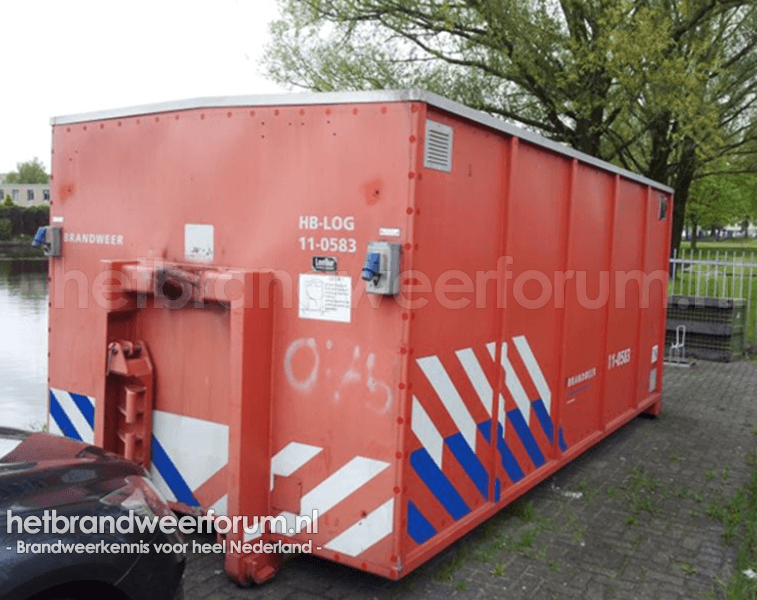 11-0583 Bijzondere Materialen Haakarmbak