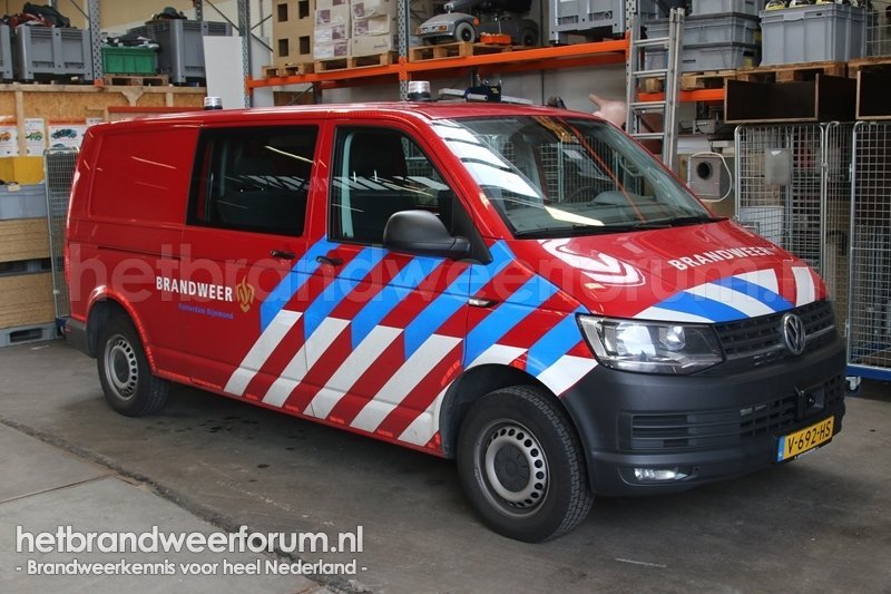 VBK13 Personeels/Materiaalwagen