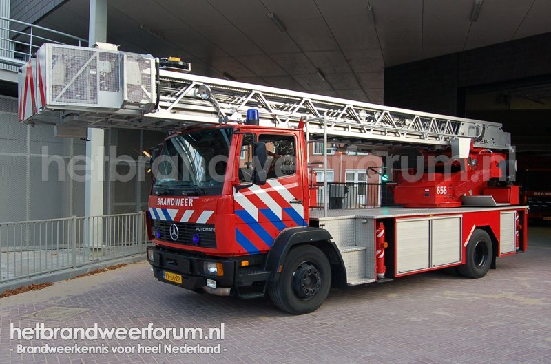 656 Autoladder