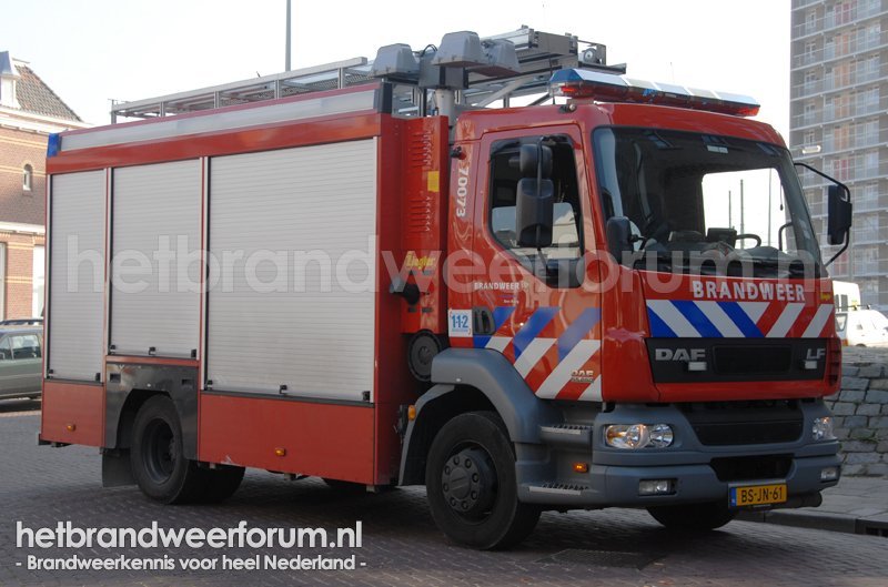 70 073 Hulpverleningsvoertuig