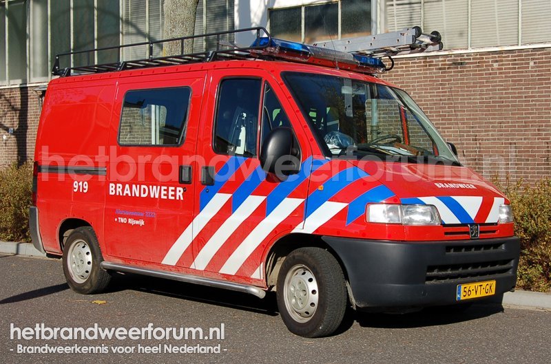 919 Personen/materialen voertuig