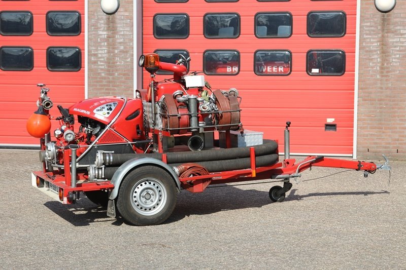 09-14 Motorspuitaanhanger