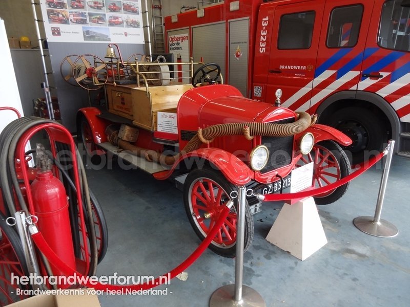 Autospuit Amstelveen (GZ-33213/ZZ-13-20)