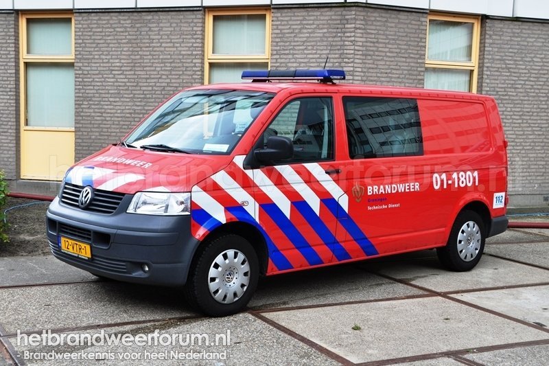 01-1801 Personeels/Materiaalvoertuig