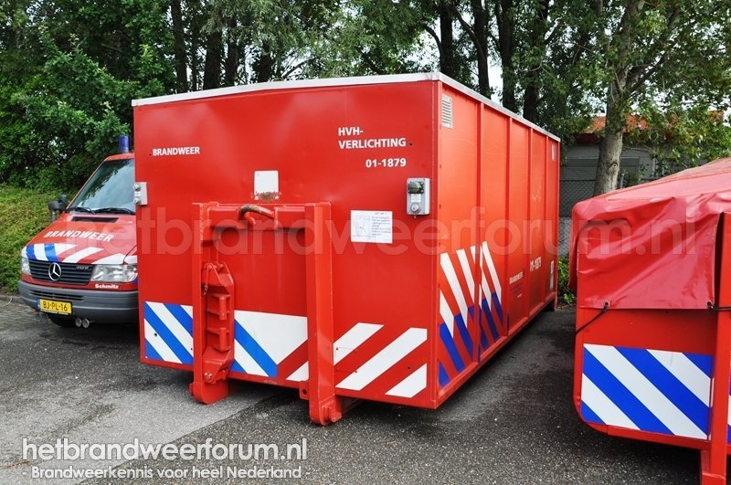 01-1879 Hulpverleningshaakarmbak Rampenterrein verlichting