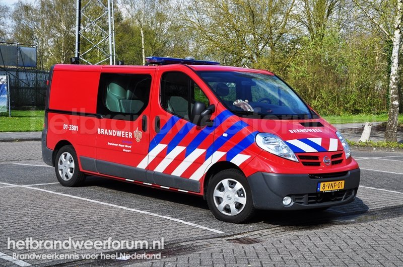 01-3301 Personeels/Materiaalwagen