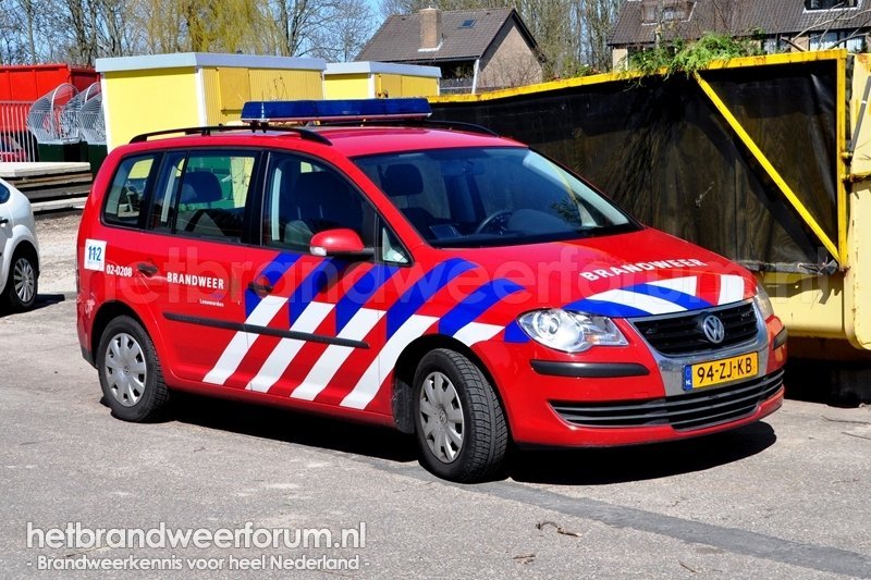 02-0208 Dienstauto