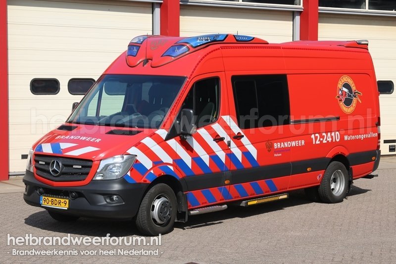 12-2410 Waterongevallenvoertuig