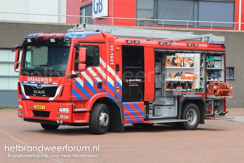 17-1631 Tankautospuit