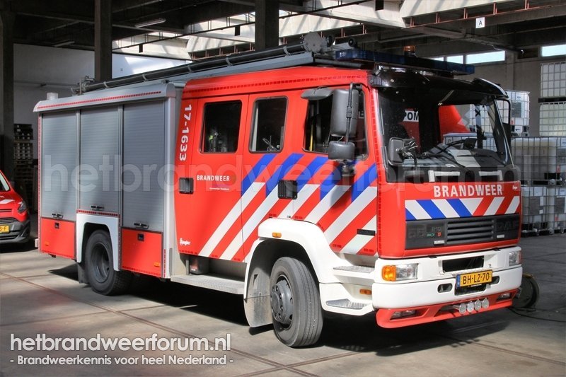 17-1633 Tankautospuit