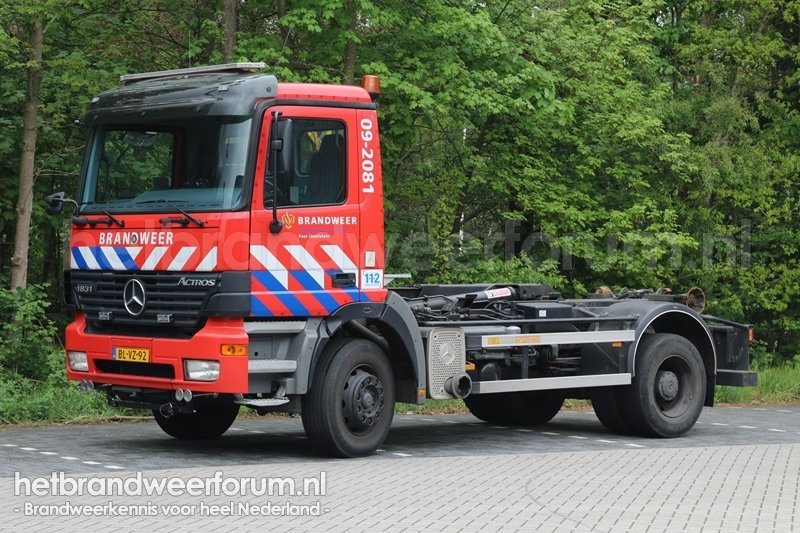 09-2081 Haakarmvoertuig (BL-VZ-92)