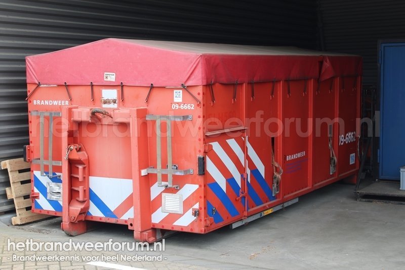 09-6662 Slangenhaakarmbak