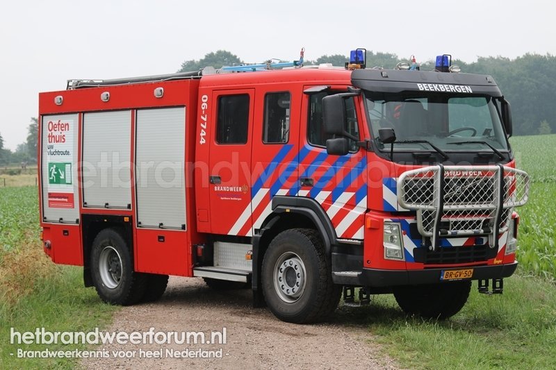 06-7744 Tankautospuit