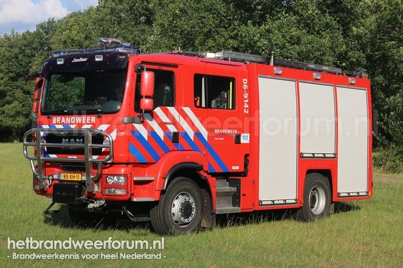 06-9142 Tankautospuit