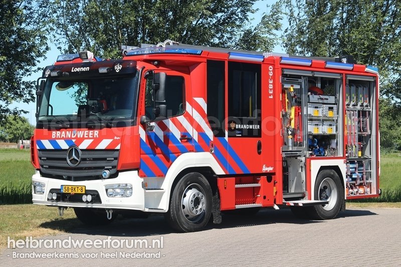 09-3831 Tankautospuit