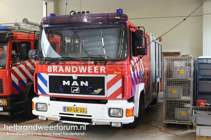 09-9733 Tankautospuit