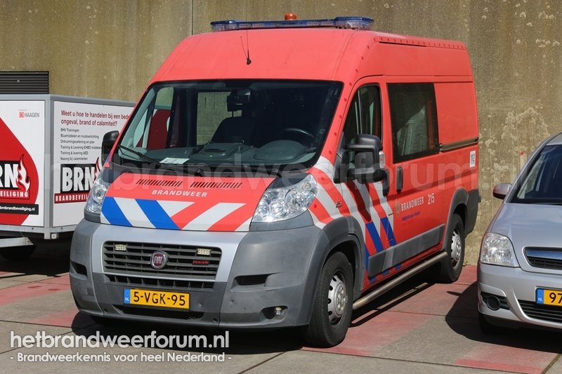 215 Gereedschaps/Materiaalvoertuig