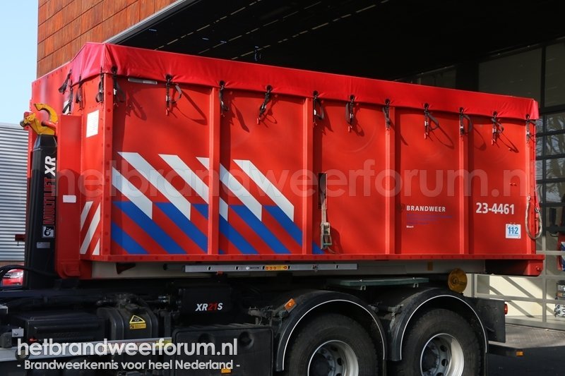 23-4461 Dompelpomphaakarmbak