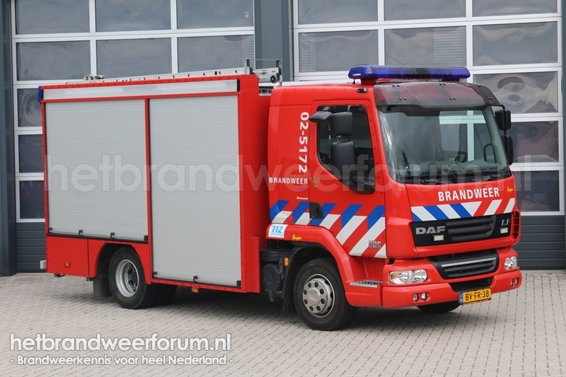 02-5172 Hulpverleningsvoertuig