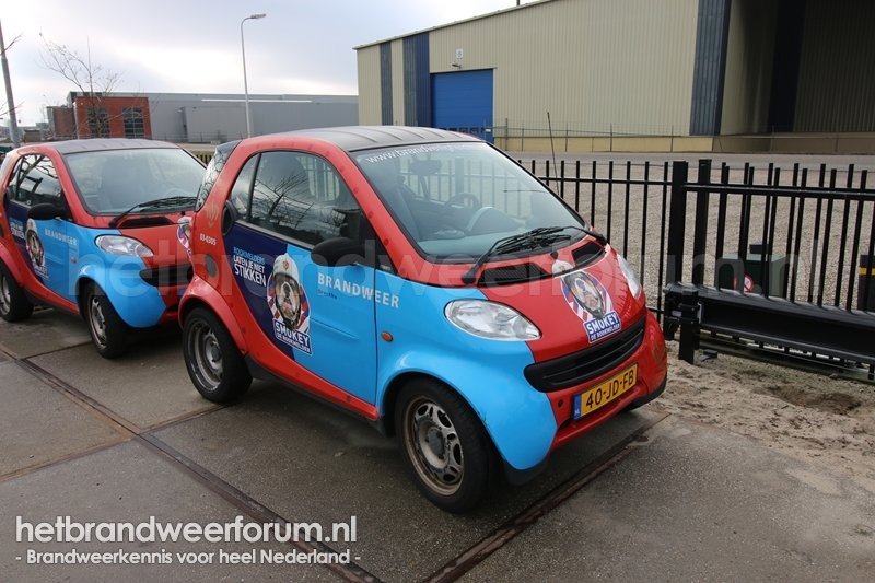 03-0305 Dienstauto (40-JD-FB)