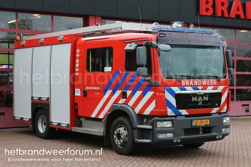 03-8831 Tankautospuit